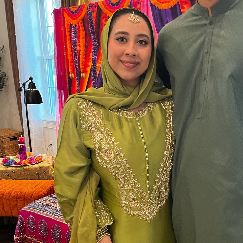 Meet your Posher, Maria